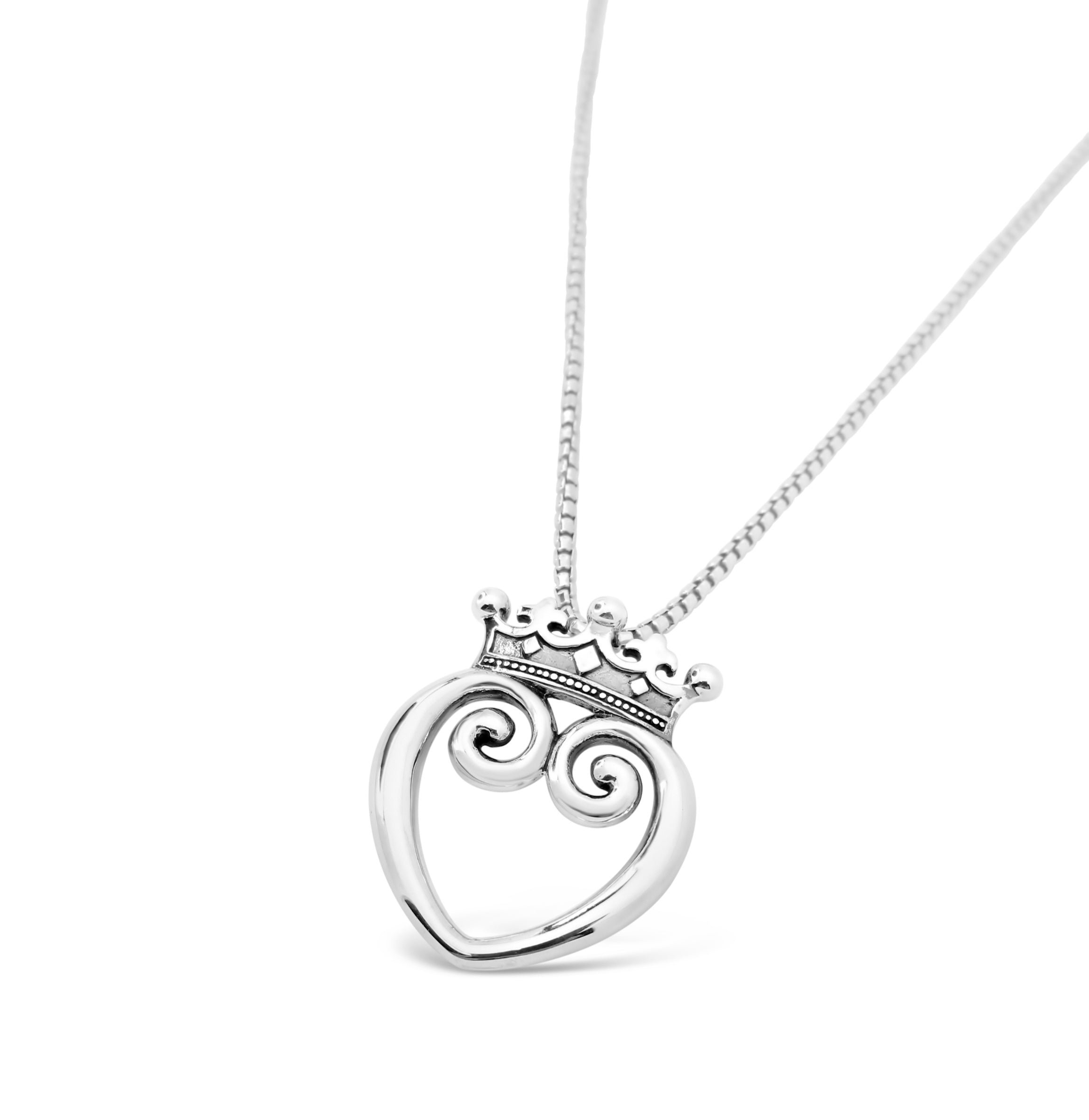 Queen of discount hearts pendant