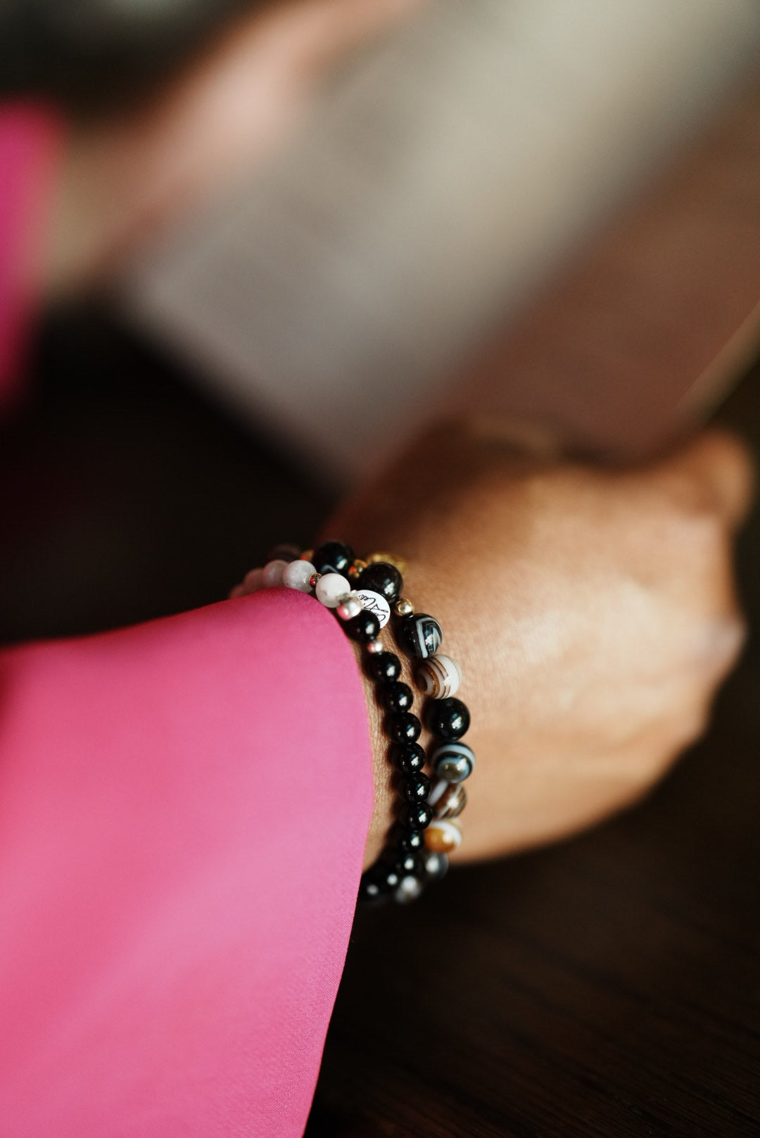 Golden Grounding Sardonyx Signature Stretch Bracelet