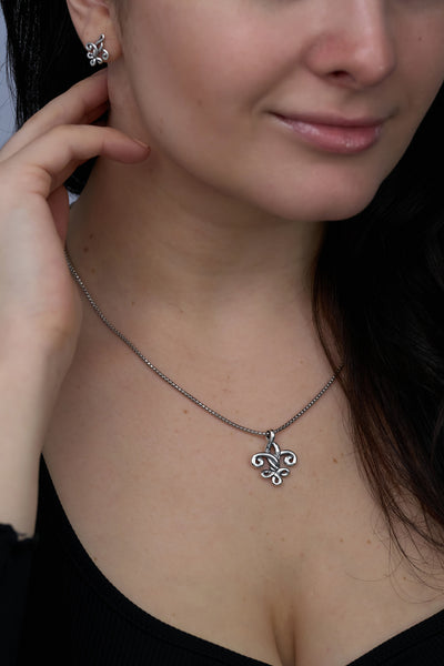 Fleur de Love Knot - Medium
