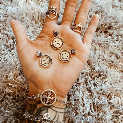 Don't Worry, Be Happy Charm