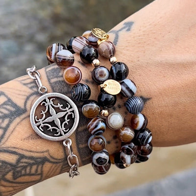 Golden Grounding Sardonyx Signature Stretch Bracelet