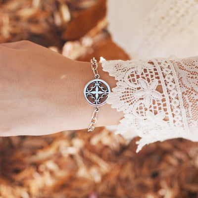 Cali Amulet Link Bracelet