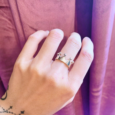 Krewe Crown Ring