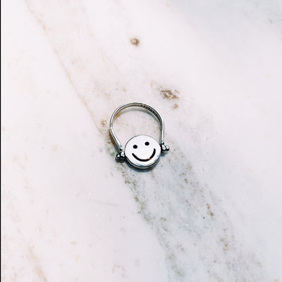 Don't Worry, Be Happy Flip Ring