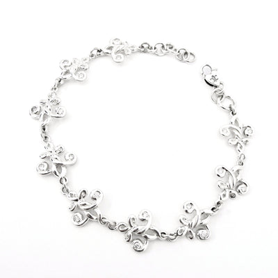 Fleur de Love Knot Bracelet with Diamonds